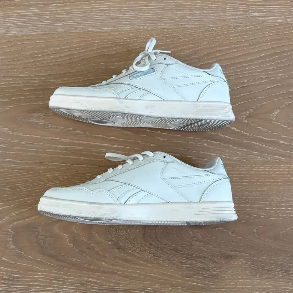 Reebok Sneakers Court Advance Size US 9.5 Off White